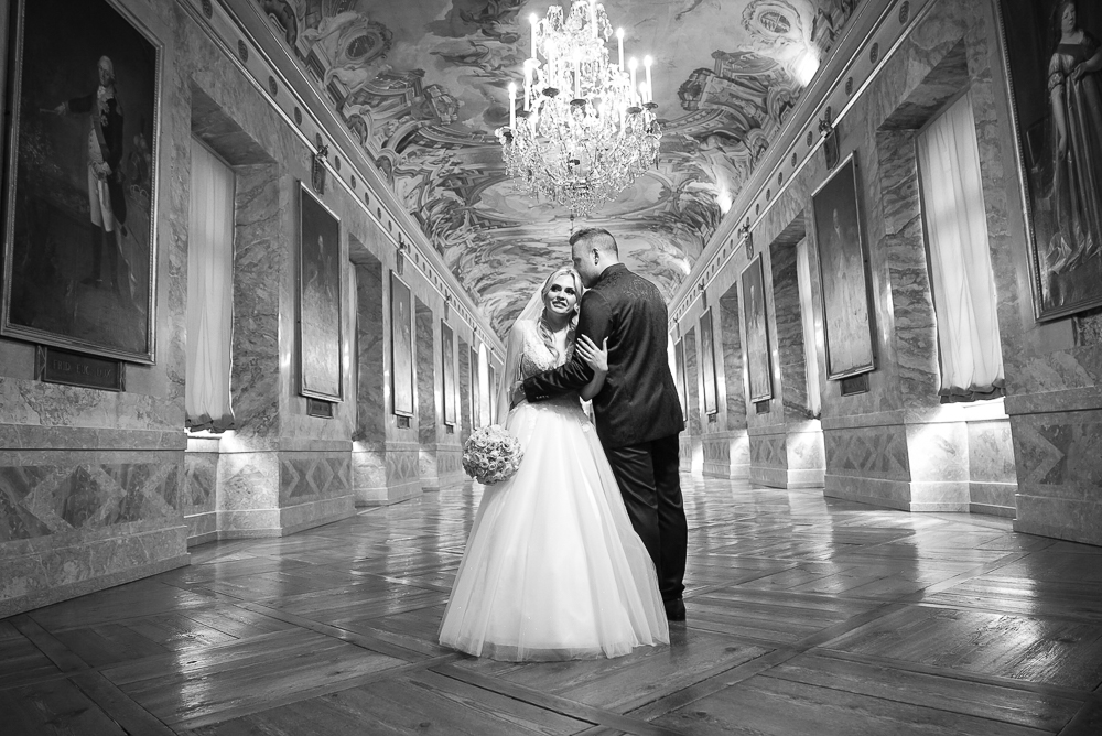 Angelika und Alex beim Wedding Shooting im Residenzschloss